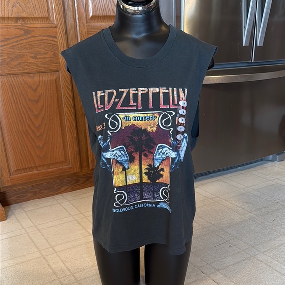day dreamer Tops - Day Dreamer Rock n Roll series shirt. LED-Zeppelin. Size medium. New w/ tag